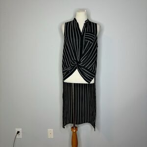 Verte- Black & White Vest Top with Long Train